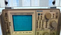 494P_01.jpg / Used Tektronix 494P Spectrum Analyzer