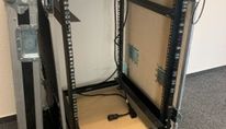 bdddd_01.jpg / Up to 30 Flight cases with wheels